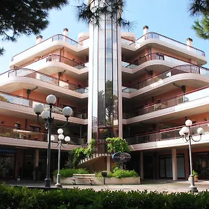 Crystal Palace 3*, Milano Marittima Italia